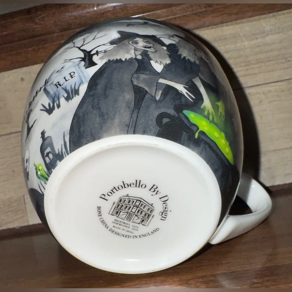 SUPER CUTE ๐ฅฐ PORTOBELLO BY DESIGN HALLOWEEN WICKED WITCHES ๐งโโ๏ธ COFFEE MUG - Picture 7 of 17